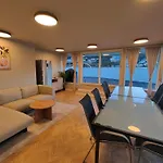 아파트 Modern In *